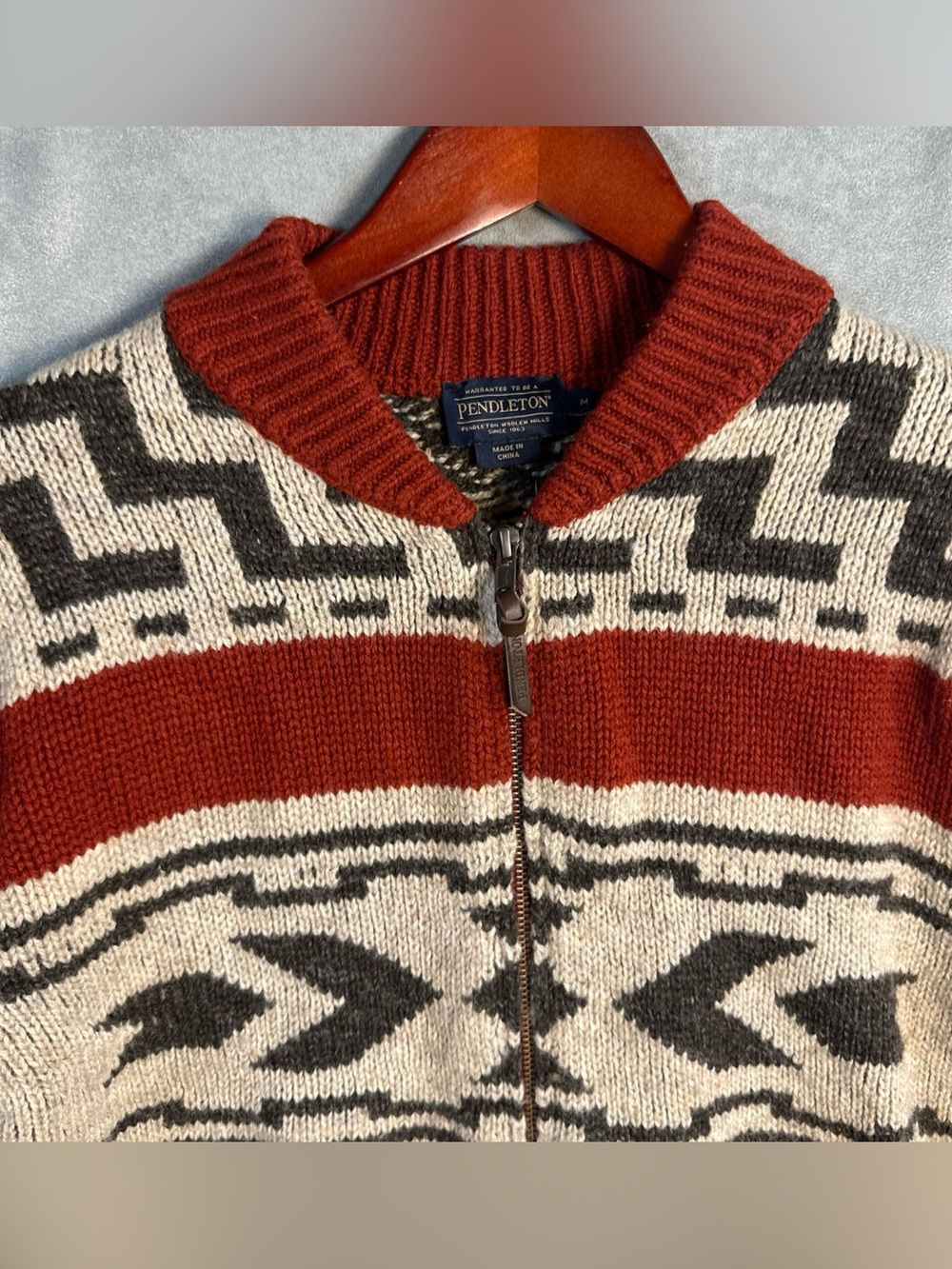 Pendleton Graphic Shetland Wool Sweater Womens M Chili Red Full Zip Geometric - Picture 2 of 7